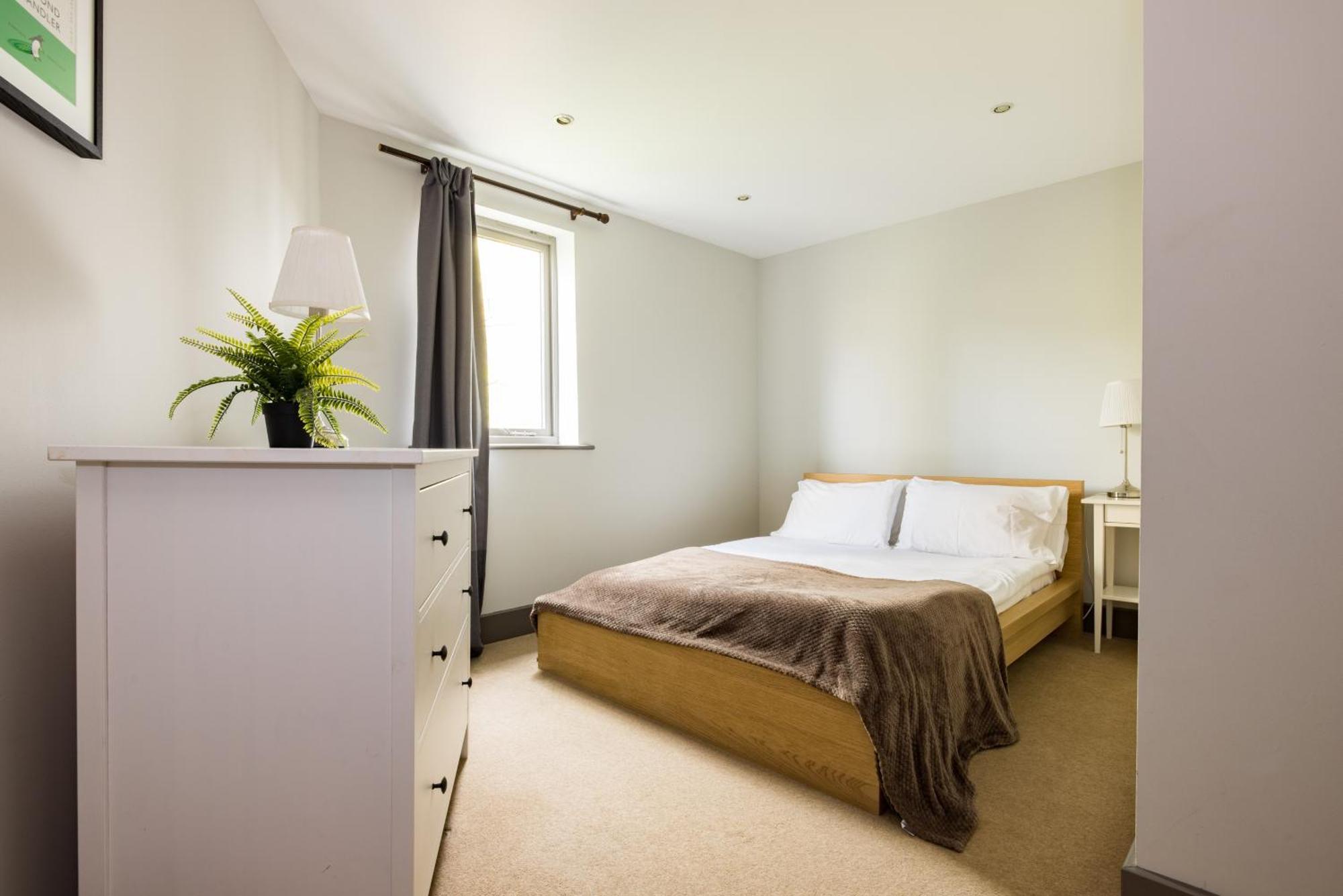 Apartament Sunshine In My Mood - 2 Bedroom Flat In Battersea Londra