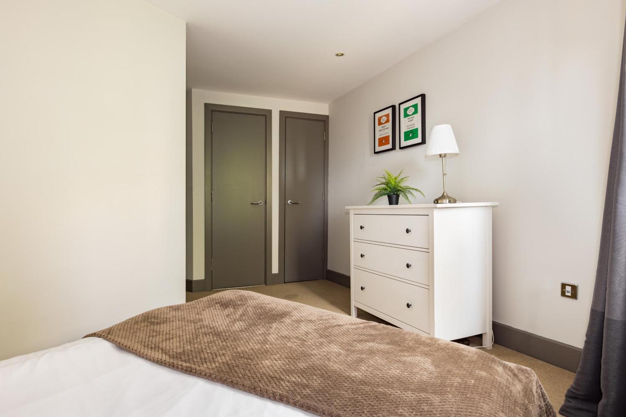 Apartament Sunshine In My Mood - 2 Bedroom Flat In Battersea