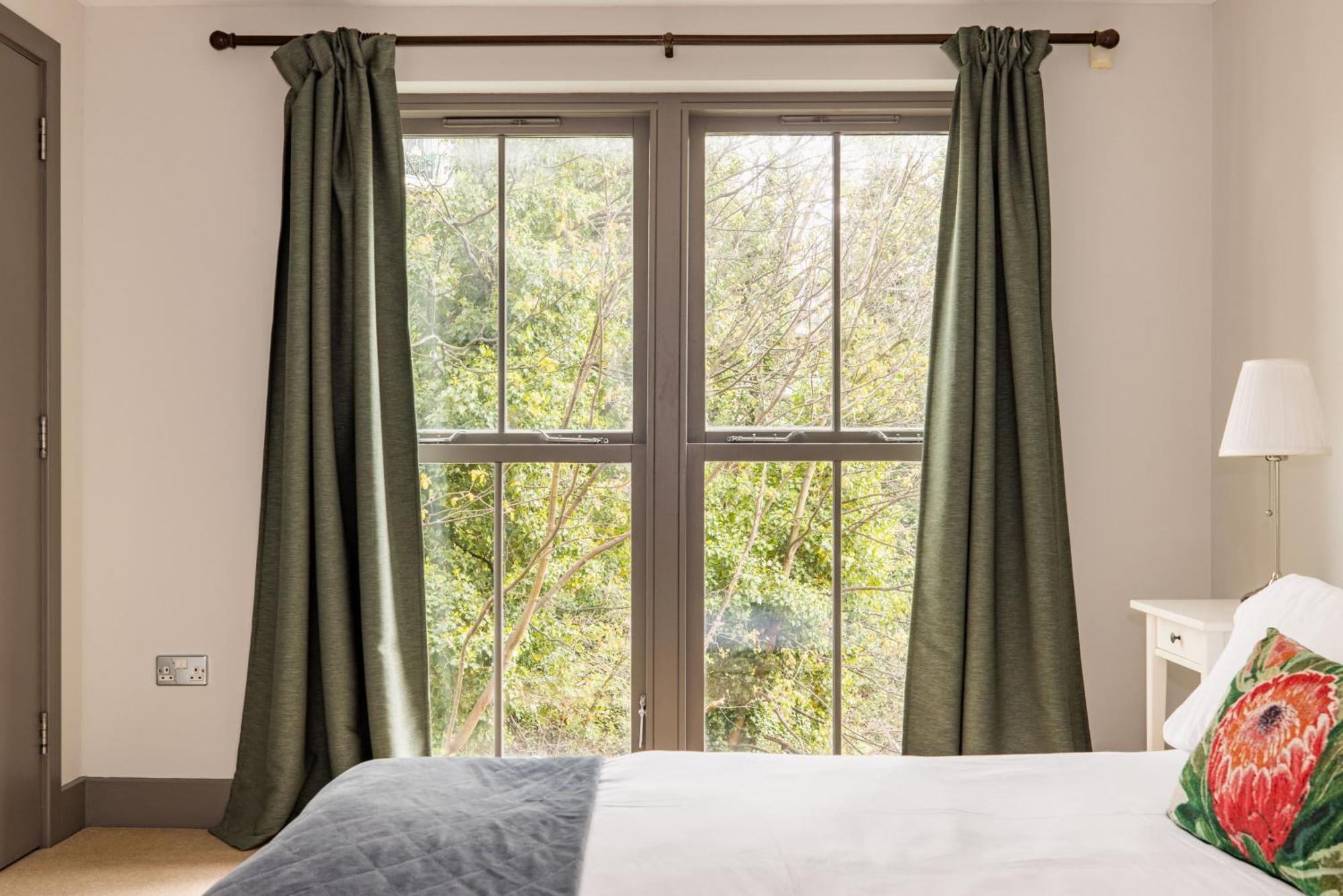 Sunshine In My Mood - 2 Bedroom Flat In Battersea * Londra