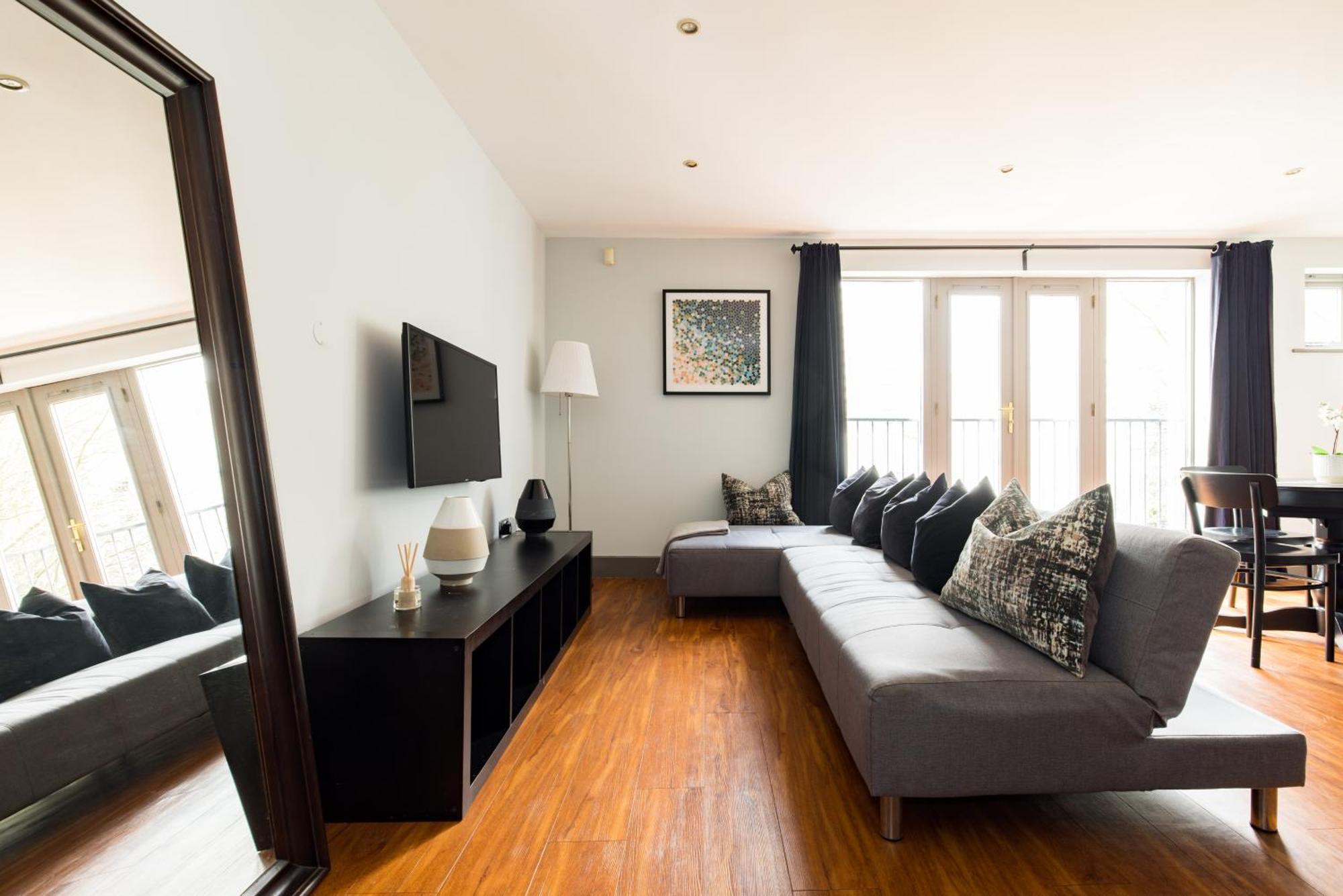Apartament Sunshine In My Mood - 2 Bedroom Flat In Battersea *